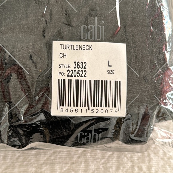 CABI short sleeve A-line grey turtleneck top size L - Picture 8 of 8